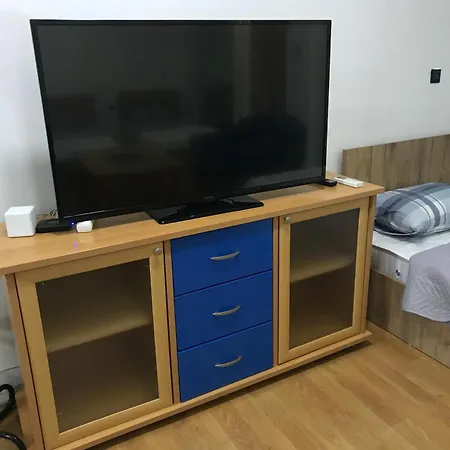 Sweet Basement Suteren Parking 5 Euro Apartment Skopje
